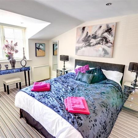 Hotties House - Two-Bed Cottage, Dog-Friendly & Off-Street Parking - Scarborough Esterno foto