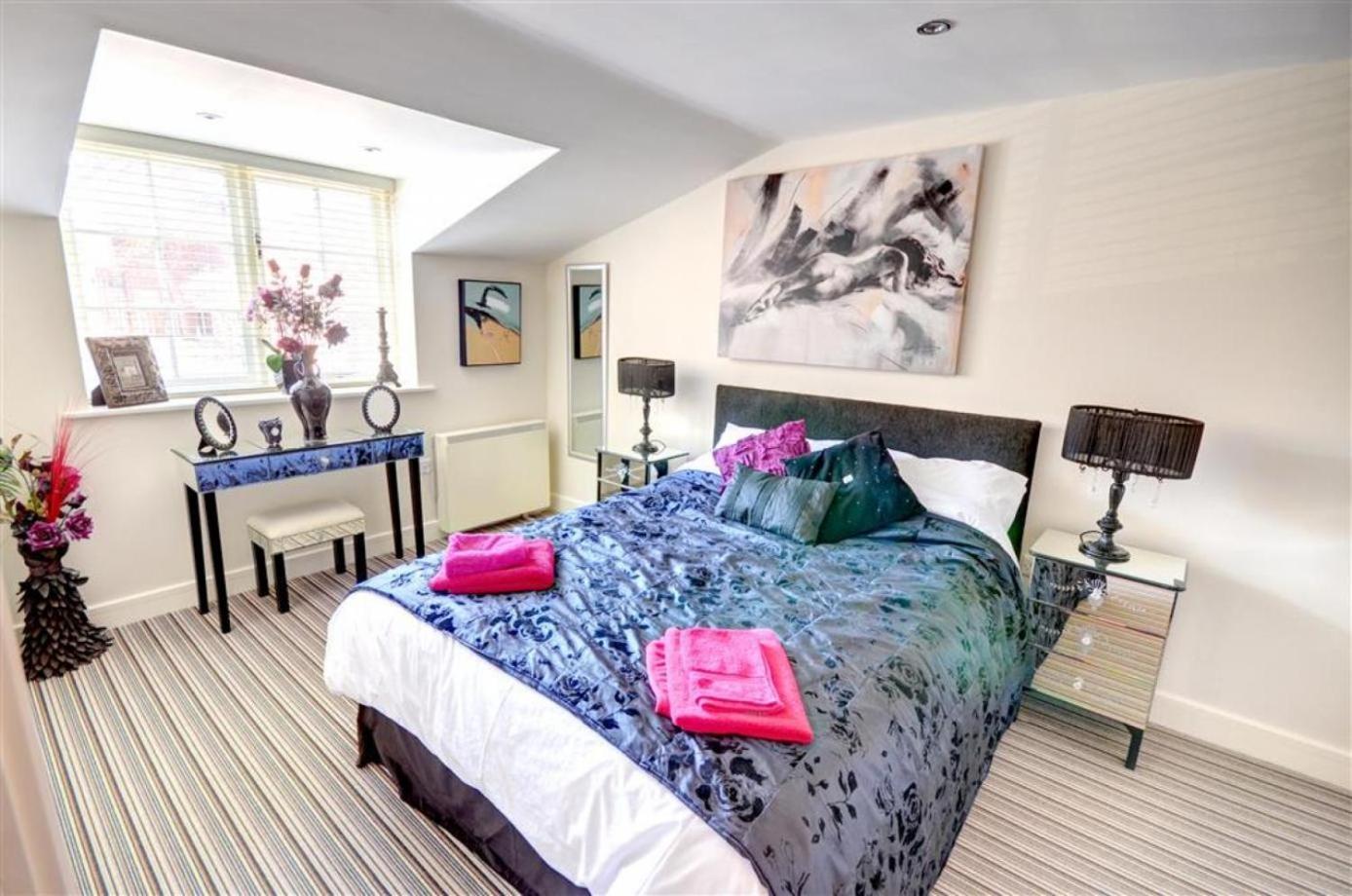 Hotties House - Two-Bed Cottage, Dog-Friendly & Off-Street Parking - Scarborough Esterno foto
