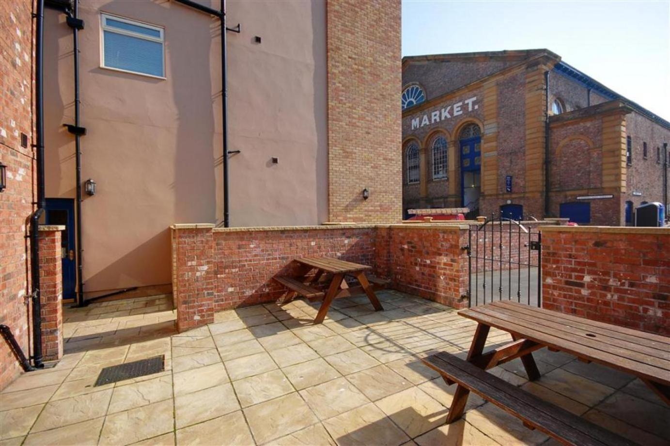 Hotties House - Two-Bed Cottage, Dog-Friendly & Off-Street Parking - Scarborough Esterno foto